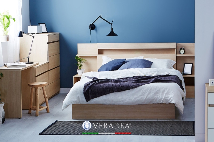 How to furnish a small bedroom